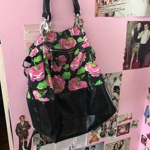 COPY - BETSEYVILLE  oversized rose print bag